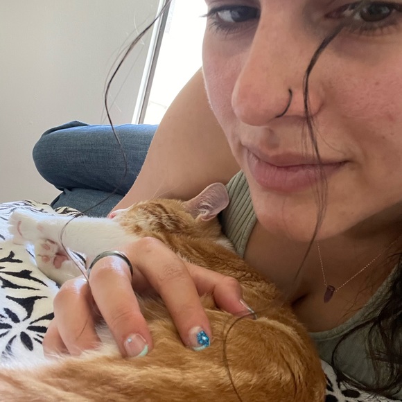 Meet your Posher, Aries - Picture 4 of 9